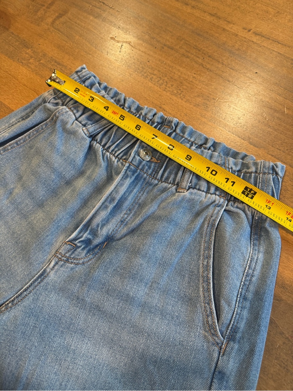 American Eagle - Light Blue High-Waist Paperbag Jeans - Women - Picture 4 of 5